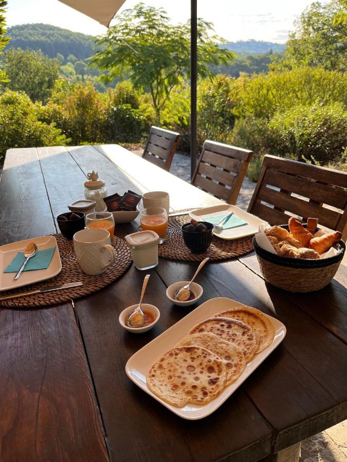 La Parenthese Du Var - Chambre D'Hotes Petits Dejeuners Inclus Et Terrasse Ombragee Saint-Antonin-du-Var Esterno foto