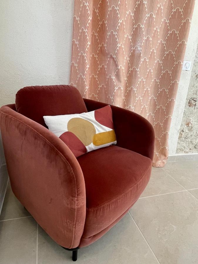 La Parenthese Du Var - Chambre D'Hotes Petits Dejeuners Inclus Et Terrasse Ombragee Saint-Antonin-du-Var Esterno foto