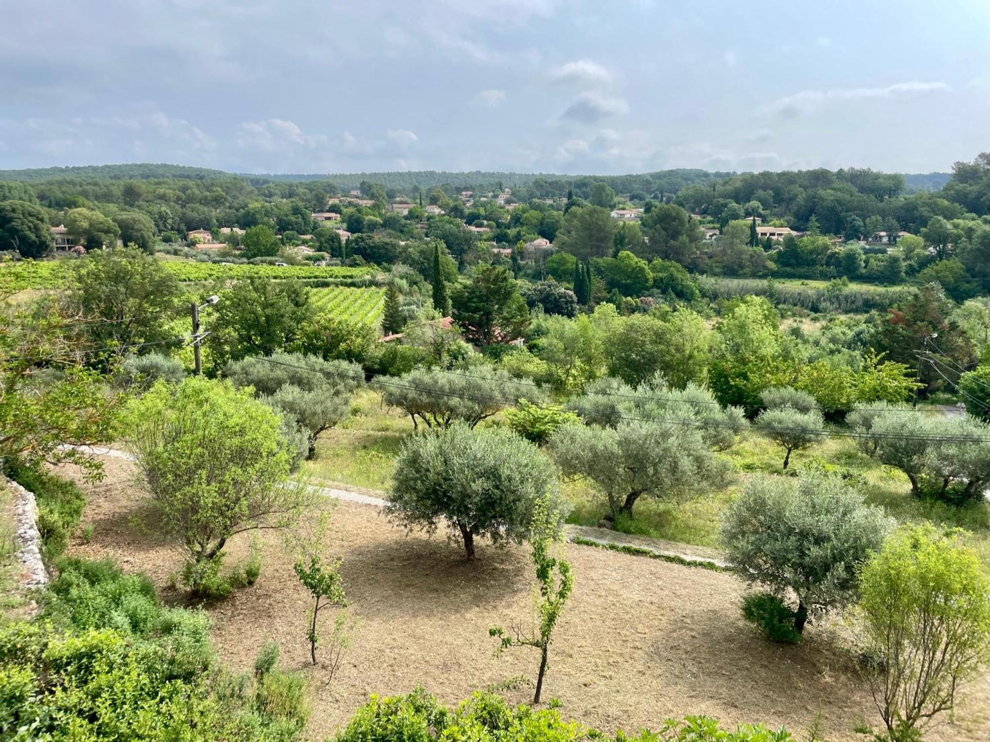 La Parenthese Du Var - Chambre D'Hotes Petits Dejeuners Inclus Et Terrasse Ombragee Saint-Antonin-du-Var Esterno foto
