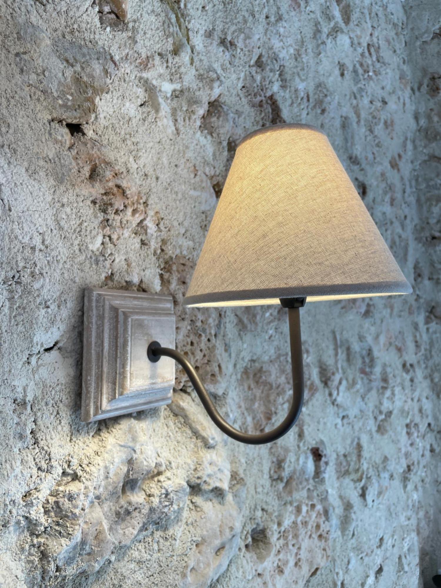 La Parenthese Du Var - Chambre D'Hotes Petits Dejeuners Inclus Et Terrasse Ombragee Saint-Antonin-du-Var Esterno foto